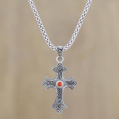 Alternate image for Sterling Silver Cross Pendant Necklace from Thailand Gothic Faith