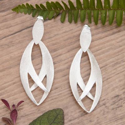 Alternate image for Modern Leafy Sterling Silver Dangle Earrings Platycerium