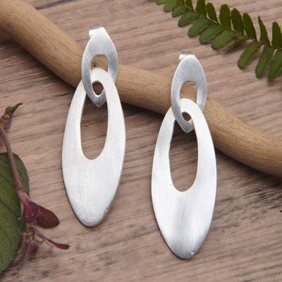 Primary image for Modern Oval-Shaped Sterling Silver Dangle Earrings Distinguished Oval