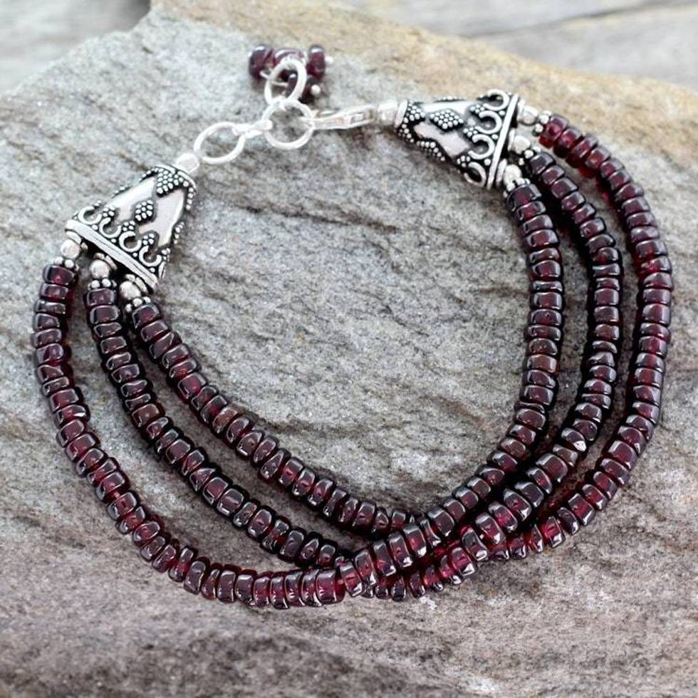 Unique Beaded Garnet Bracelet from India 'Splendor of India'