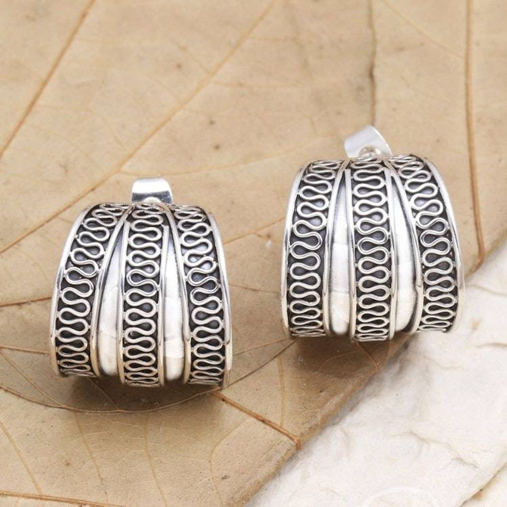 Main item image
