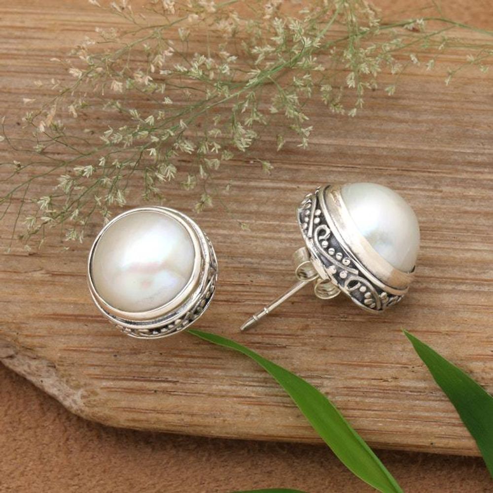 Main item image