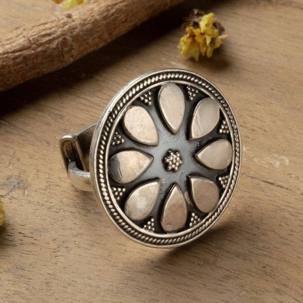 Alternate image for Spring-Inspired Oxidized and Polished Round Cocktail Ring Vintage Spring