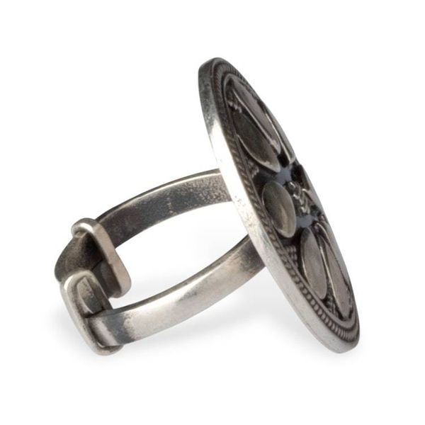 Alternate image for Spring-Inspired Oxidized and Polished Round Cocktail Ring Vintage Spring