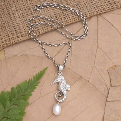 Primary image for Sterling Silver and Cultured Pearl Seahorse Pendant Necklace Lovely Seahorse