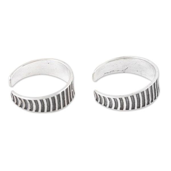 Alternate image for Set of 2 Bohemian Style Sterling Silver Toe Rings from India Striped Style