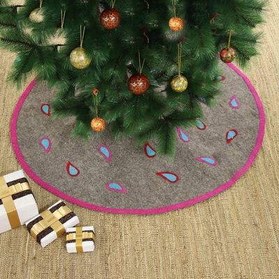 Alternate image for Modern Wool Applique Christmas Tree Skirt Festivity