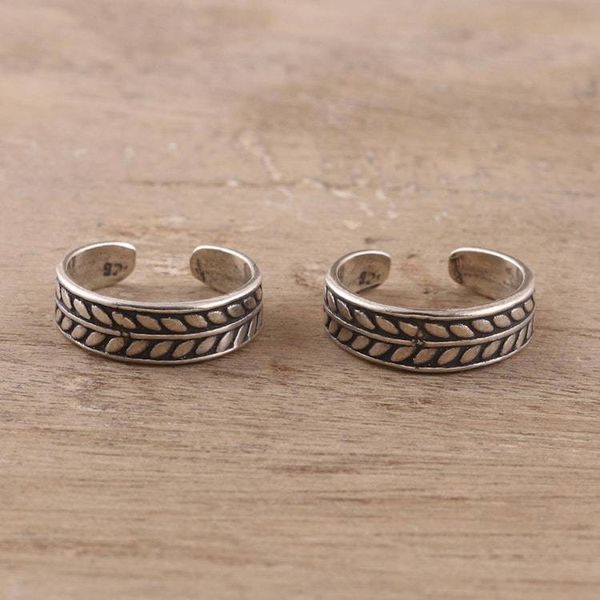 Alternate image for Patterned Sterling Silver Toe Rings from India Pair Patterned Bliss