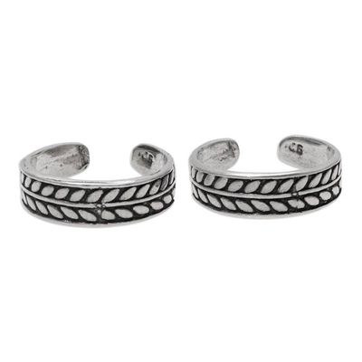 Alternate image for Patterned Sterling Silver Toe Rings from India Pair Patterned Bliss