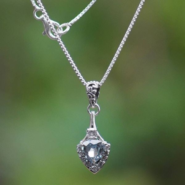 Alternate image for Two-Carat Blue Topaz Arrow-Shaped Pendant Necklace Arrow of Loyalty