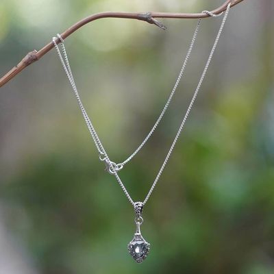 Alternate image for Two-Carat Blue Topaz Arrow-Shaped Pendant Necklace Arrow of Loyalty