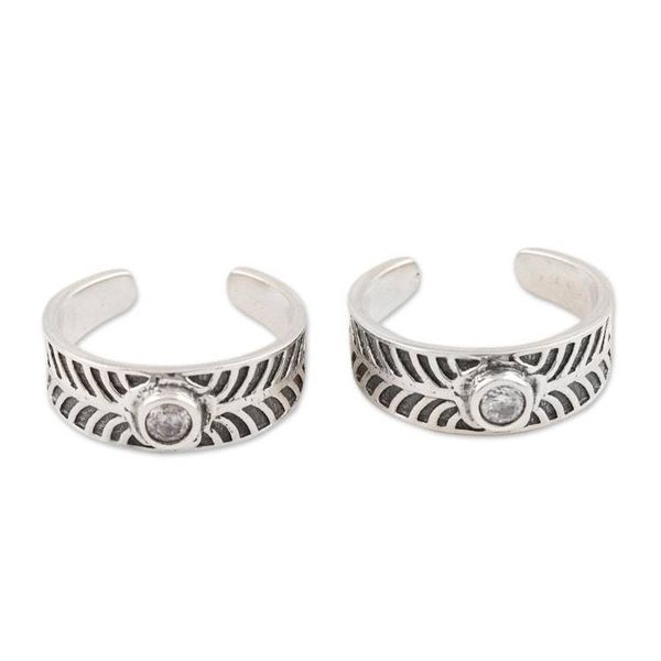 Alternate image for Leaf Pattern Sterling Silver Toe Rings from India Leafy Texture