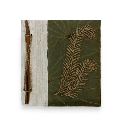Alternate image for Eco-Friendly Journal Made from Banana Tree Bark and Leaves Palm Leaf