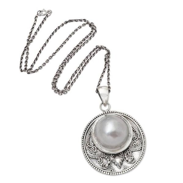 Alternate image for Hand Made Cultured Mabe Pearl Pendant Necklace Precious Find