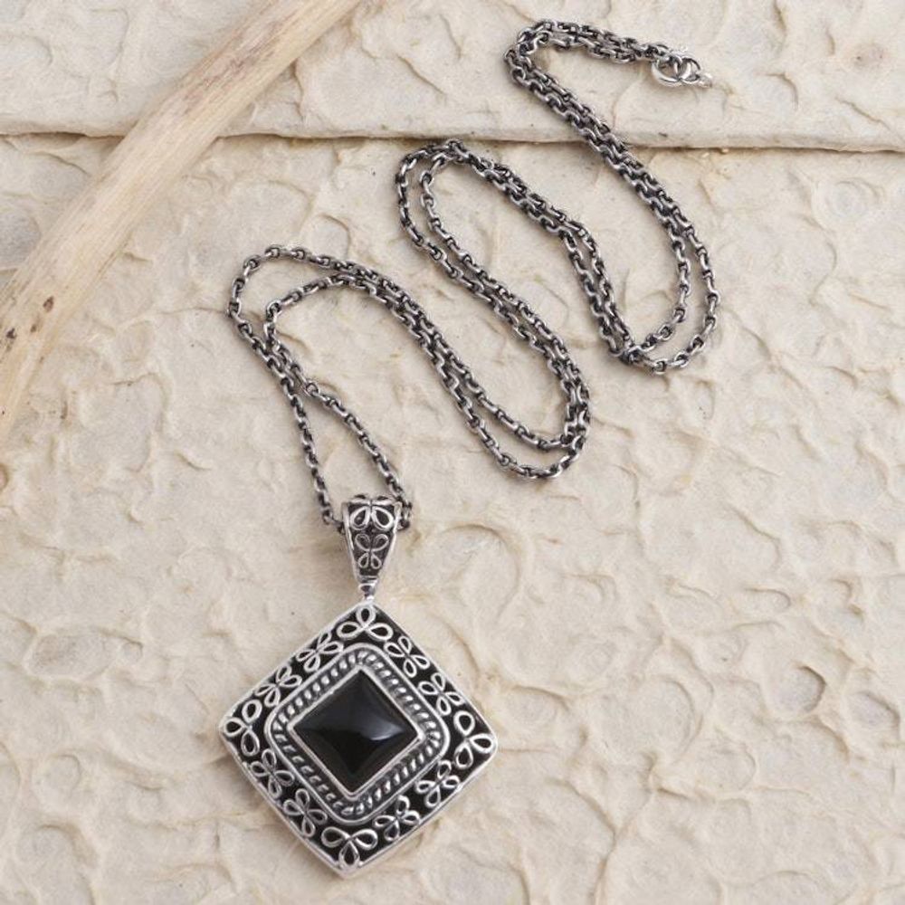 Main item image