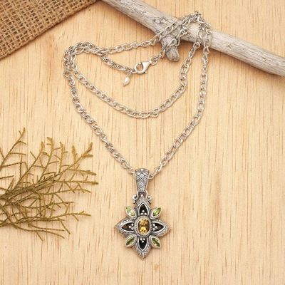 Alternate image for Peridot and citrine pendant necklace Jasmine Shield