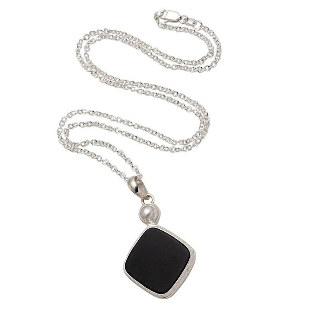 Main item image