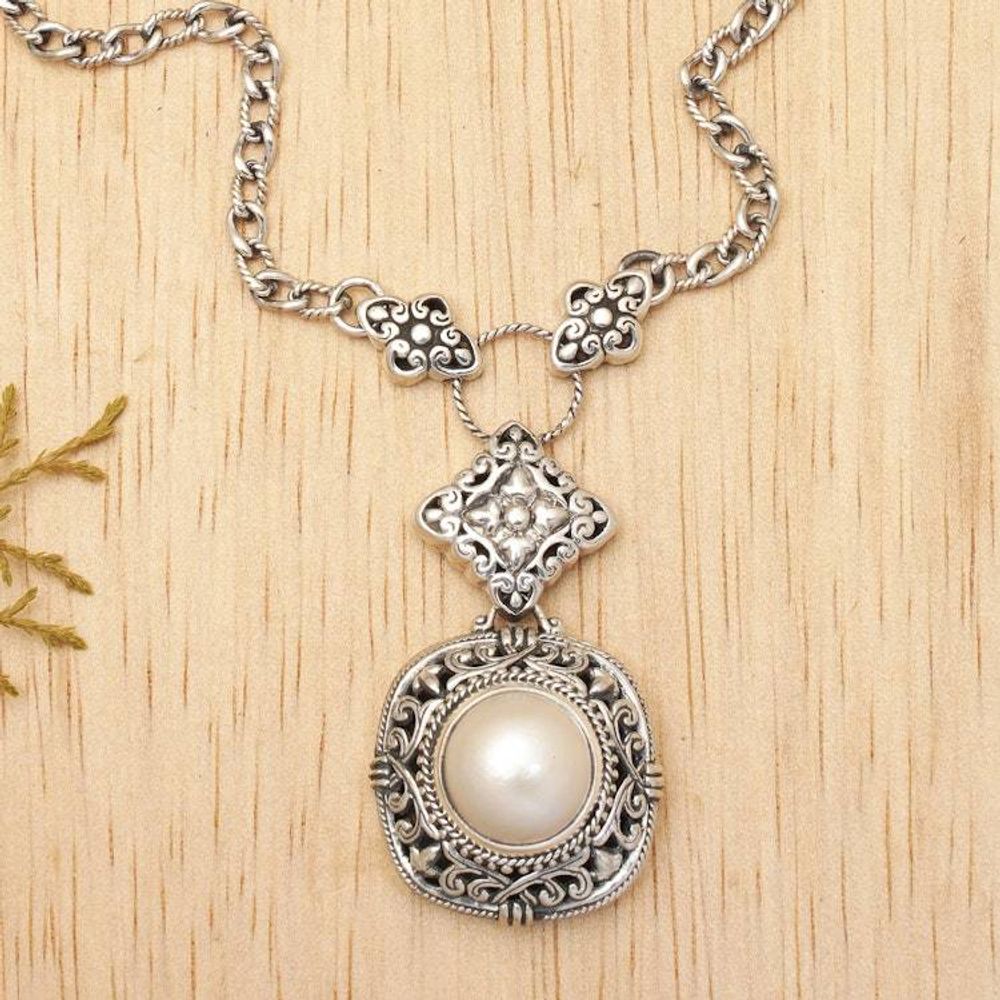 Main item image