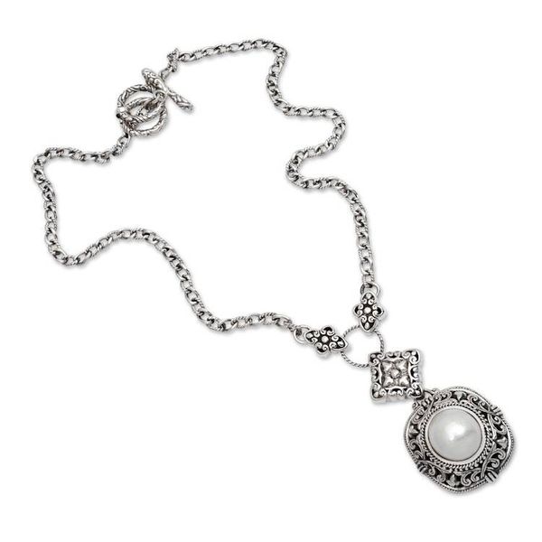 Alternate image for Balinese Pearl and Sterling Silver Choker Sweet Serenity
