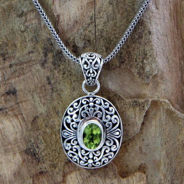 Alternate image for Handcrafted Sterling Silver and Peridot Necklace Verdant Beauty