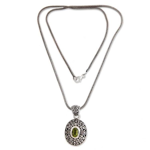 Alternate image for Handcrafted Sterling Silver and Peridot Necklace Verdant Beauty