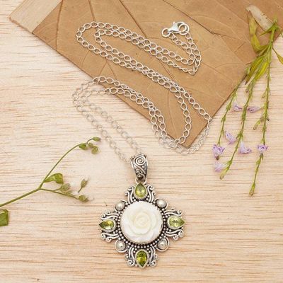 Alternate image for Nature-Themed Floral Faceted Peridot Pendant Necklace Paradisial Spring