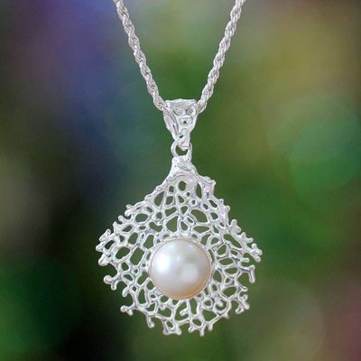 Primary image for Pearl pendant necklace White Coral