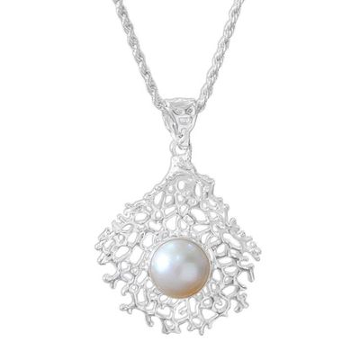 Alternate image for Pearl pendant necklace White Coral
