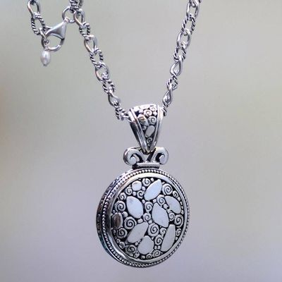 Primary image for Sterling Silver Necklace with Round Pendant from Bali River Stones