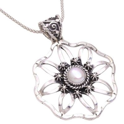 Alternate image for Cultured Pearl and Sterling Silver Flower Pendant Necklace Moon Ray Garden