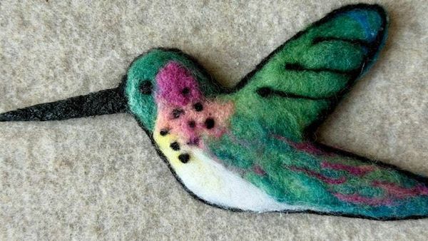 Alternate image for Needle felted hummingbird, small light weight woolen pin, wearable fiber art