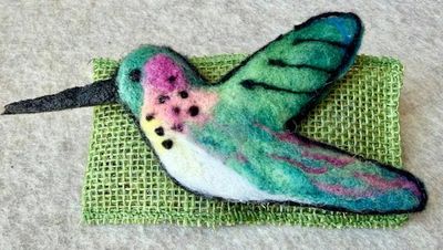 Alternate image for Needle felted hummingbird, small light weight woolen pin, wearable fiber art
