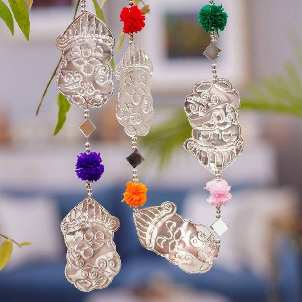 Handcrafted Aluminum Embossed Gnome Garland 'Gnome's Dream'
