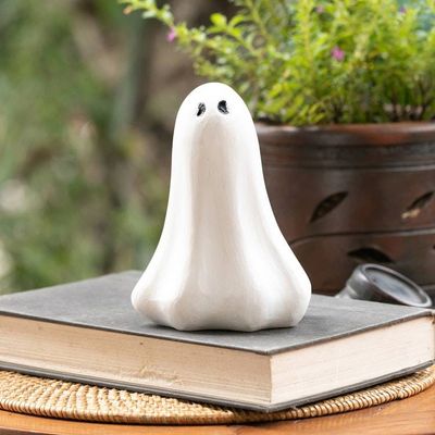 Primary image for Halloween-Themed Distressed Wooden Ghost Sculpture Lonely Ghost