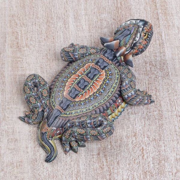 Alternate image for Handcrafted Polymer Clay Lizard Sculpture 6 Inch Horned Lizard