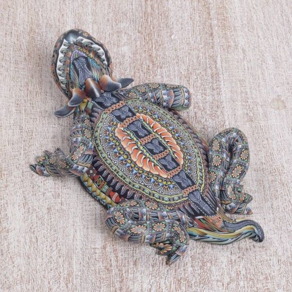 Alternate image for Handcrafted Polymer Clay Lizard Sculpture 6 Inch Horned Lizard
