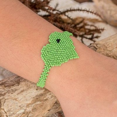 Alternate image for Adjustable Beaded Pendant Bracelet in Green with Heart Motif Green Love Inspiration