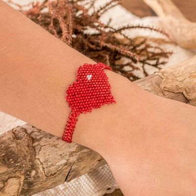 Alternate image for Heart-Themed Adjustable Beaded Pendant Bracelet in Red Red Love Inspiration