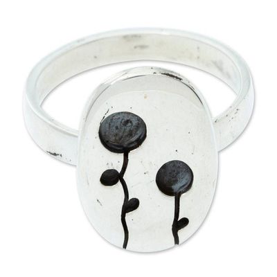 Alternate image for 950 Silver Cocktail Ring with Abstract Flowers from Taxco Lollipop Flowers