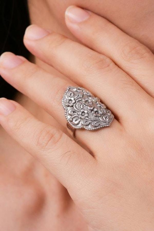 Alternate image for Floral Sterling Silver Cocktail Ring from Thailand Charming Daisies