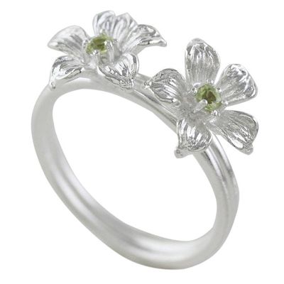 Alternate image for Thai Peridot and Sterling Silver Floral Cocktail Ring Green Winter Blooms