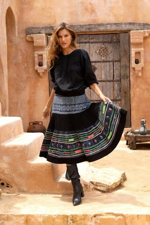 Alternate image for Hill Tribe-Inspired Cotton Pleated Elastic Waist Midi Skirt Work of Art