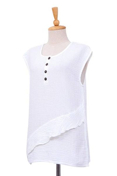 Alternate image for White Double Cotton Gauze Sleeveless Blouse Fresh Air in White