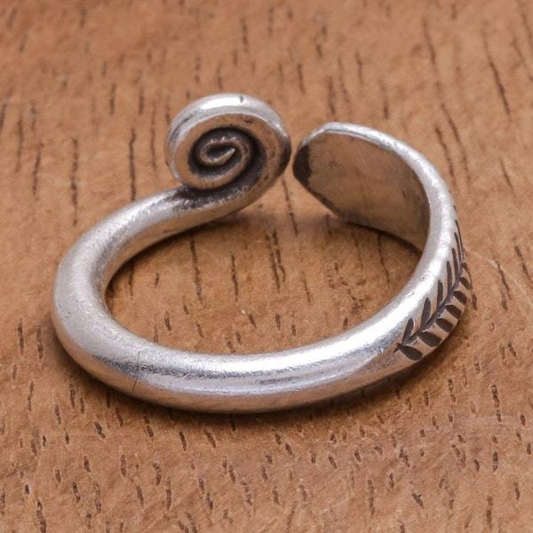 Alternate image for Hand Made Sterling Silver Spiral Band Ring Different Drum