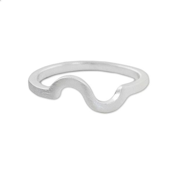 Alternate image for Wavy Sterling Silver Mid-Finger Ring from Thailand Wondrous Curves