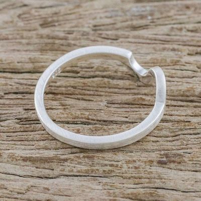 Alternate image for Wavy Sterling Silver Mid-Finger Ring from Thailand Wondrous Curves