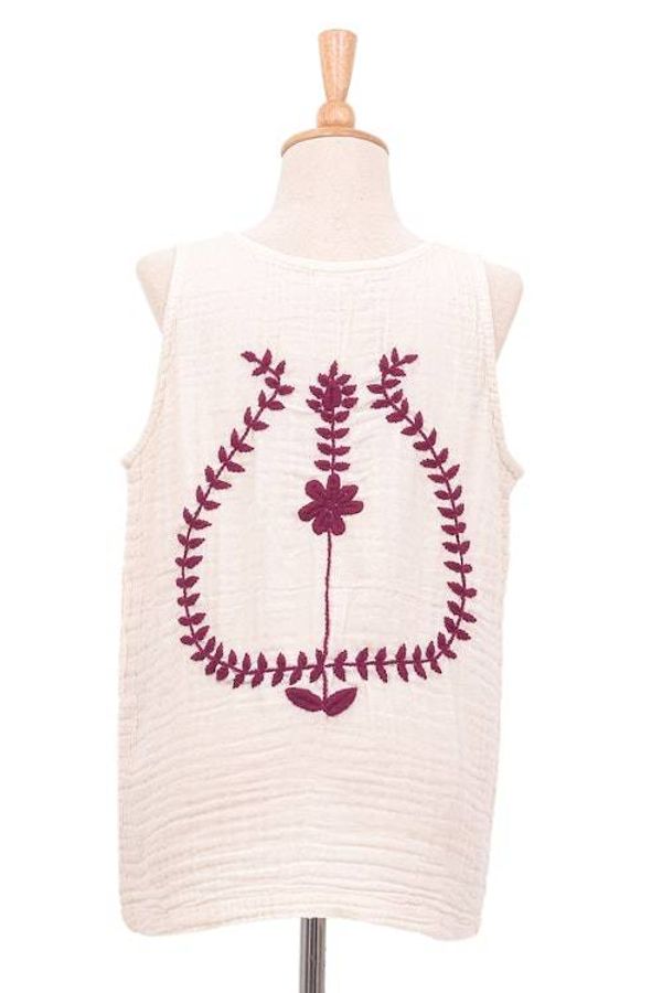 Alternate image for Sleeveless Cotton Blouse with Floral Motif Mulberry Trellis