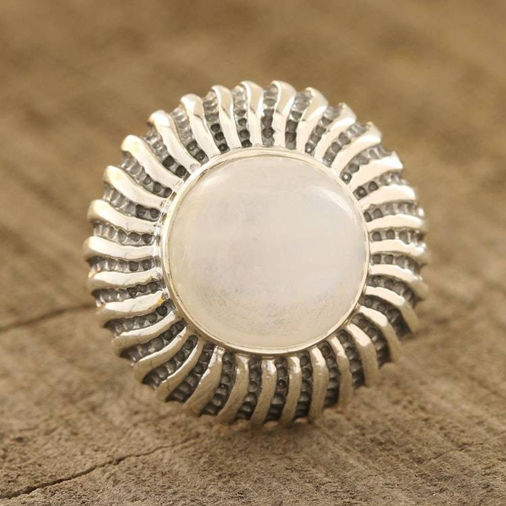 Main item image