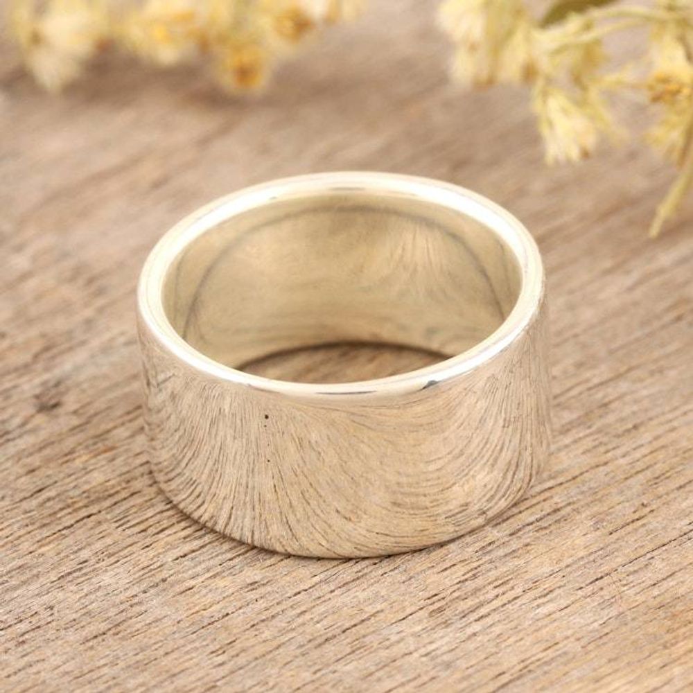 Main item image