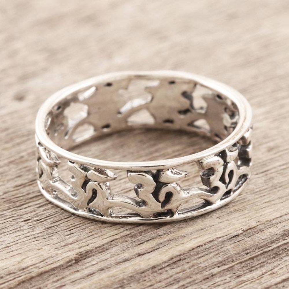Main item image